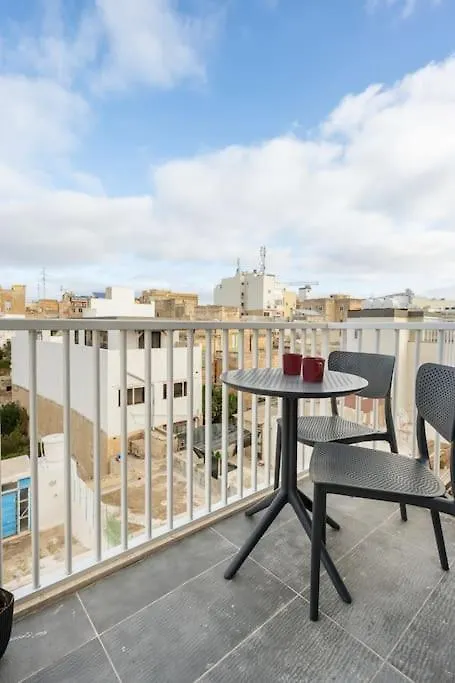 Apartment Stay-Sliema Centrally Located Retro One Bedroom